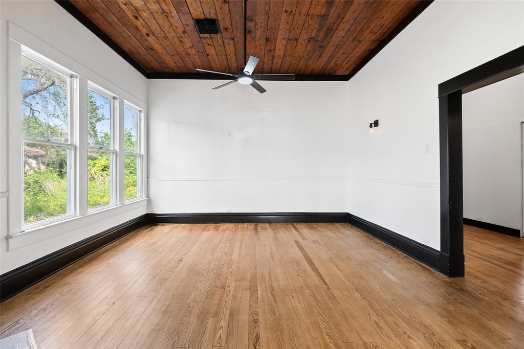 327 S Robb Street - Photo 4