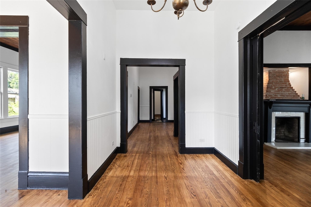 327 S Robb Street - Photo 2