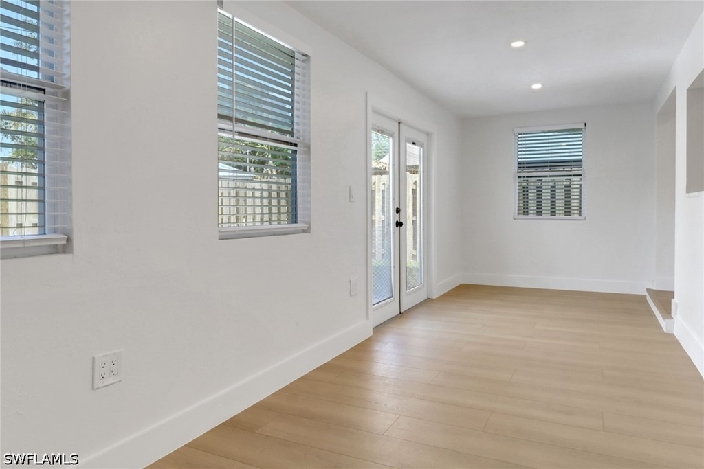 4525 Fluvia Avenue - Photo 14
