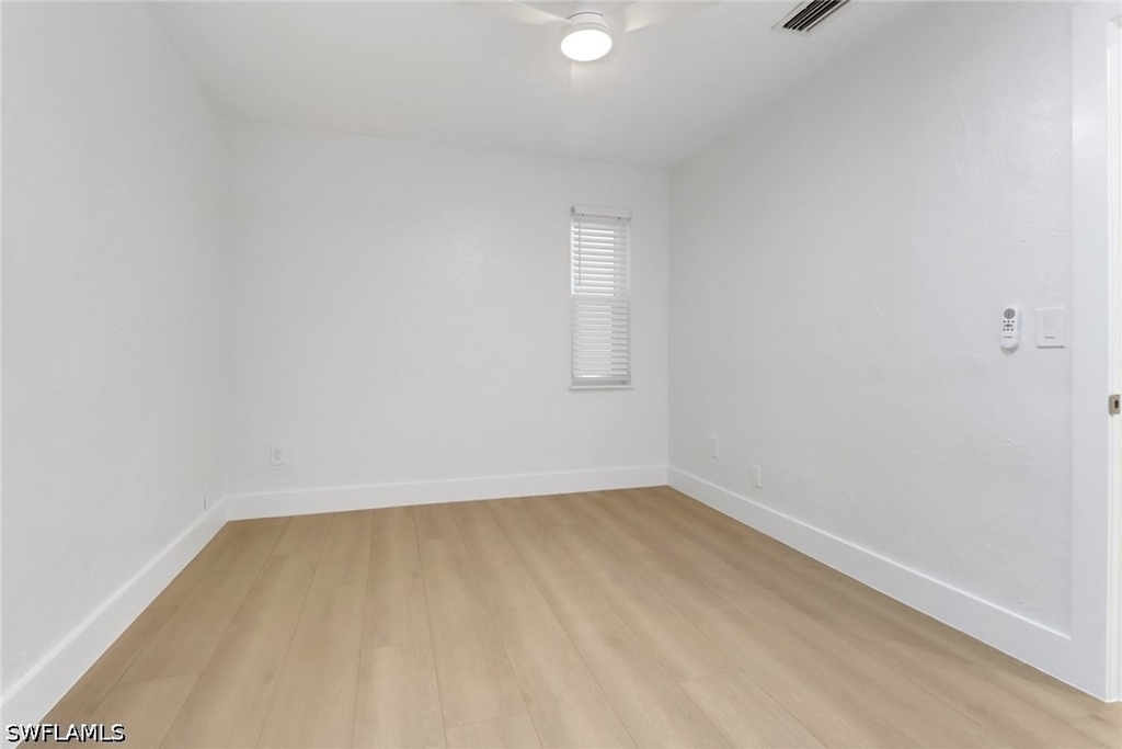 4525 Fluvia Avenue - Photo 15