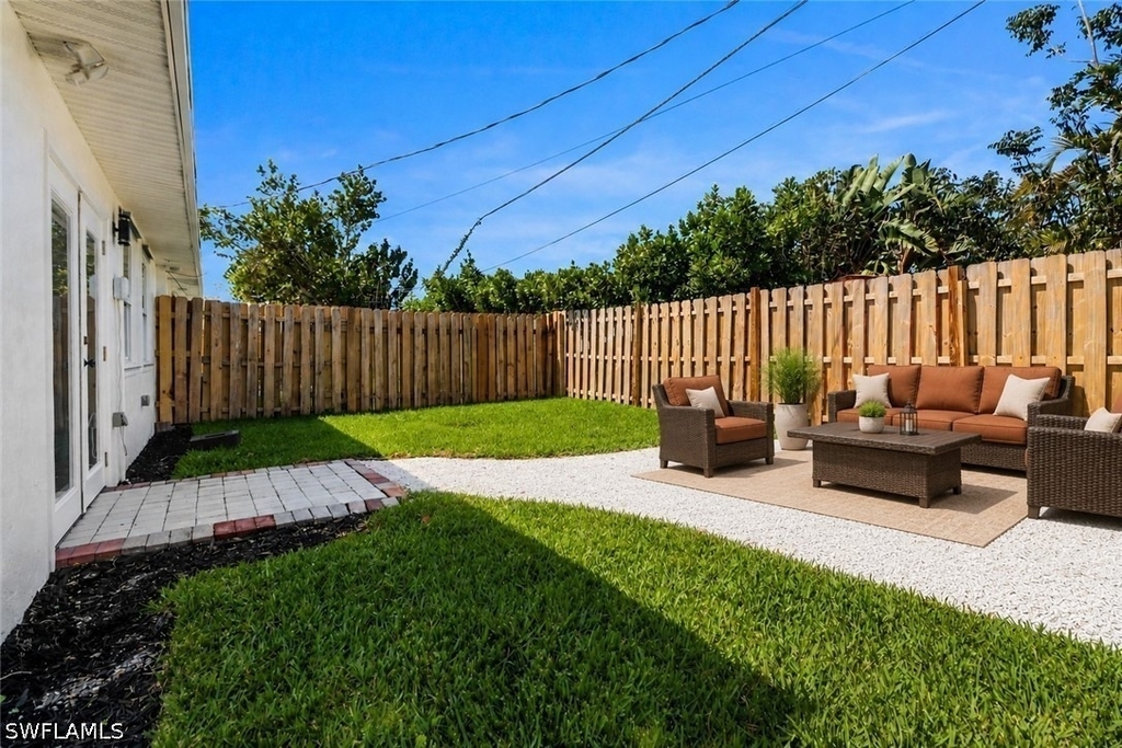 4525 Fluvia Avenue - Photo 22