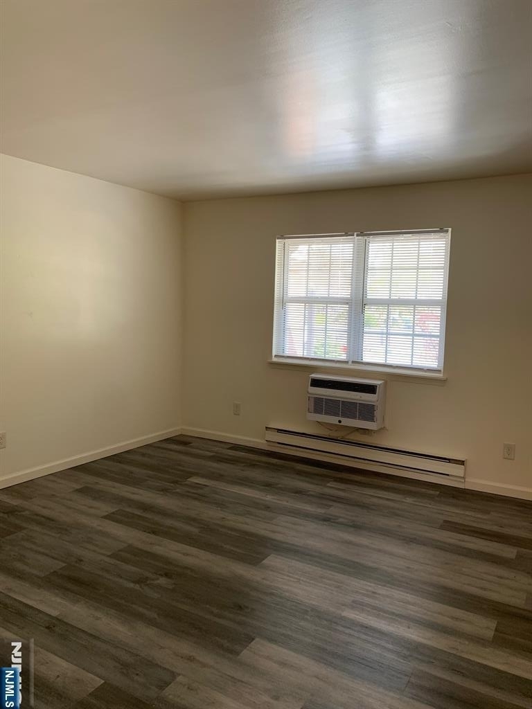 60d Hawthorne - Photo 16