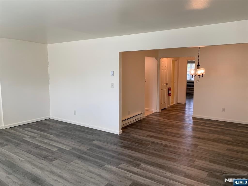 60d Hawthorne - Photo 11