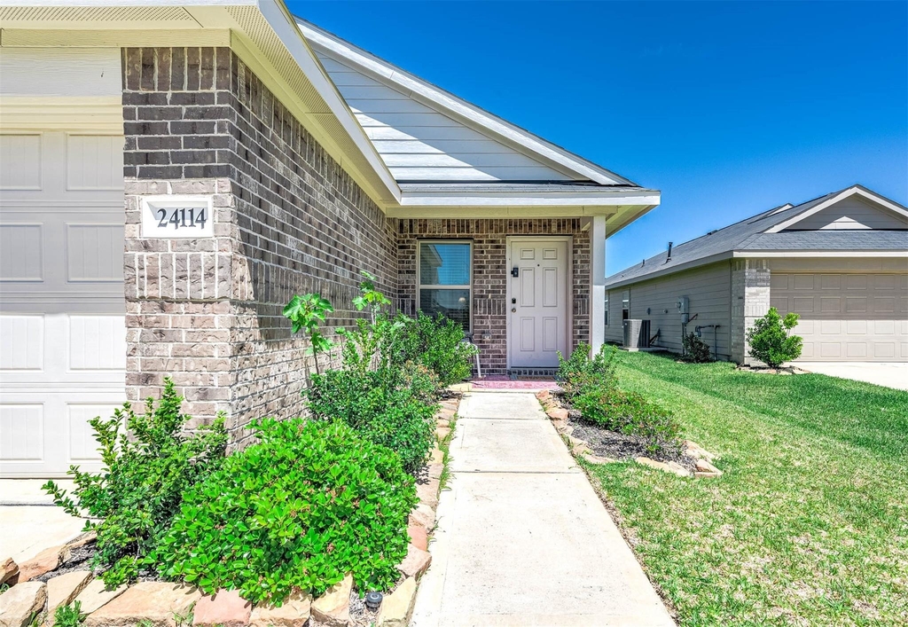 24114 Wandering Brook Drive - Photo 2