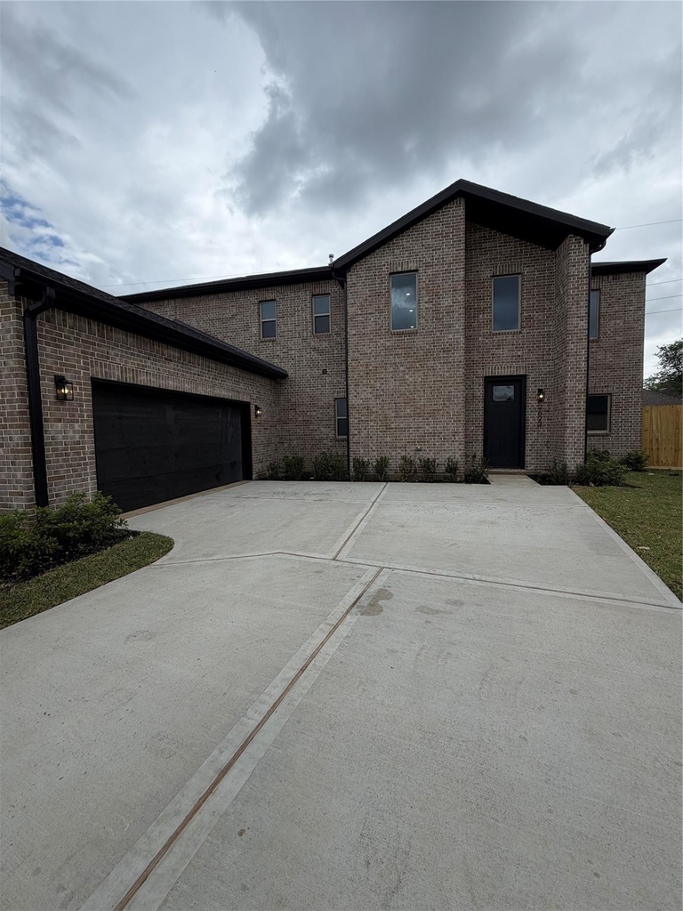 2623 Liguria Street - Photo 0