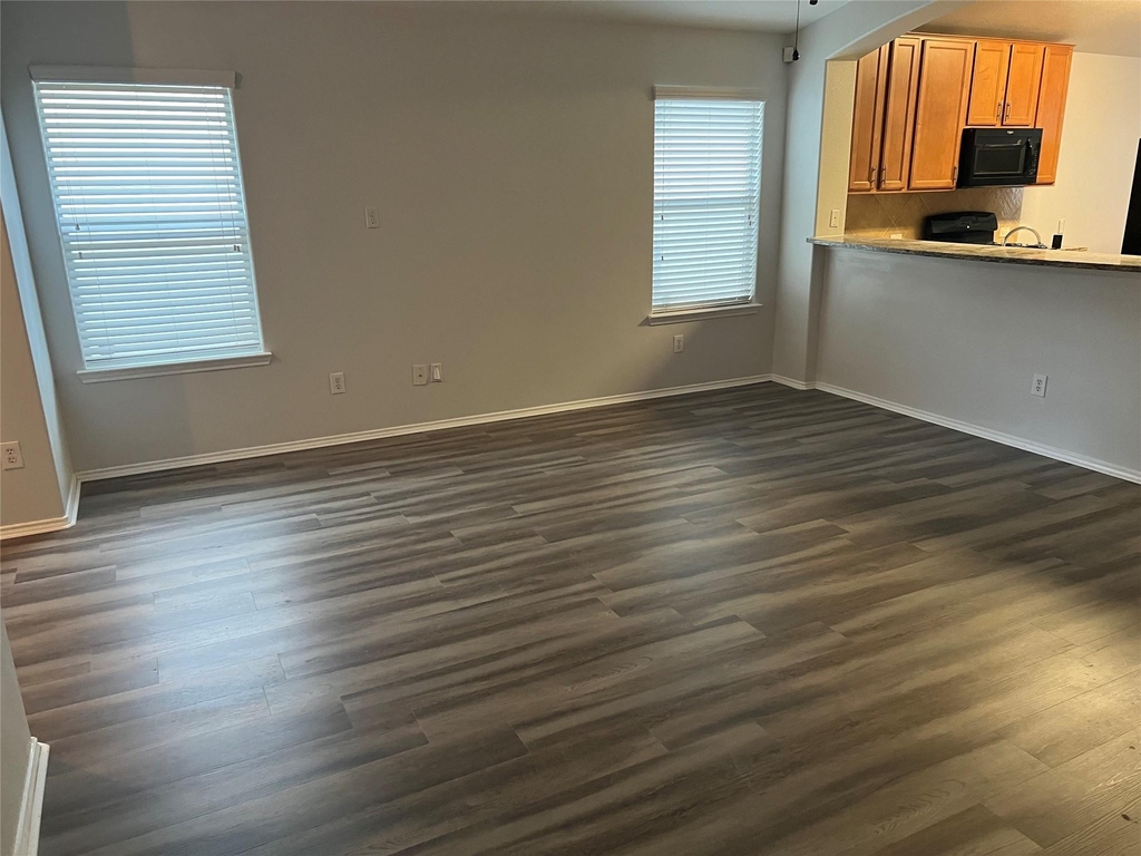 1907 Cold River Drive - Photo 5