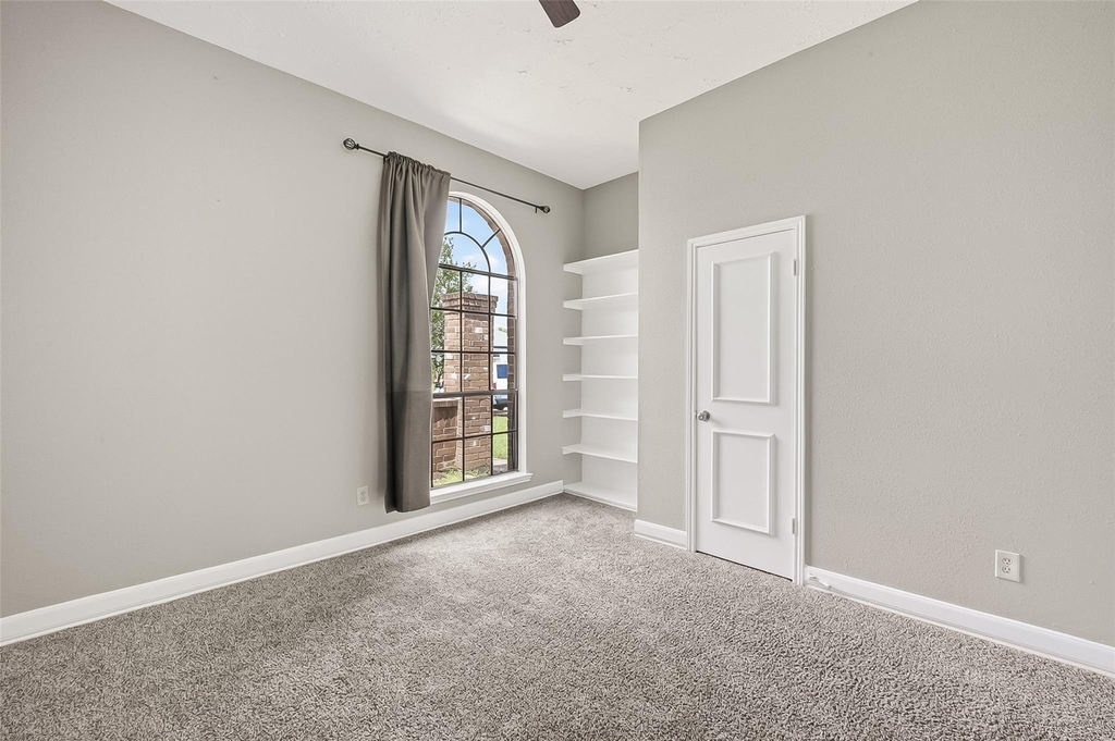12403 Meadow Ridge Dr - Photo 34