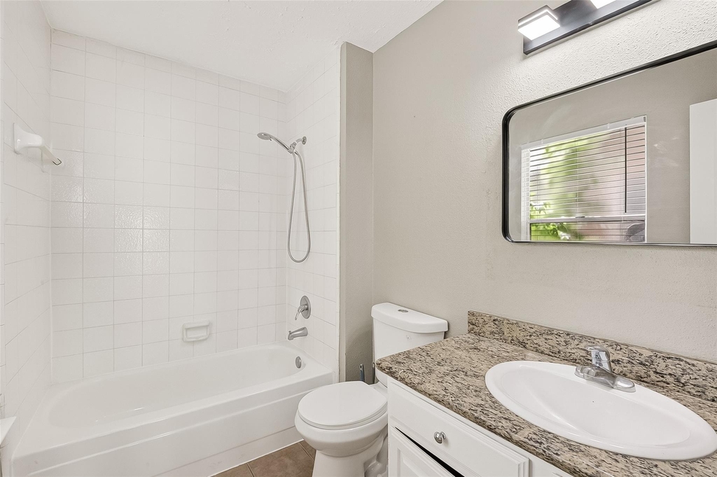 12403 Meadow Ridge Dr - Photo 33