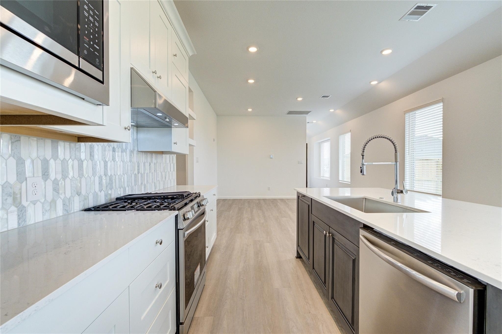 27006 Coco Flower Ln - Photo 24