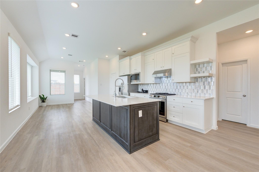 27006 Coco Flower Ln - Photo 19
