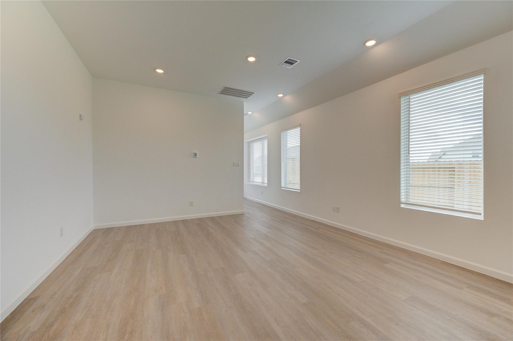 27006 Coco Flower Ln - Photo 10