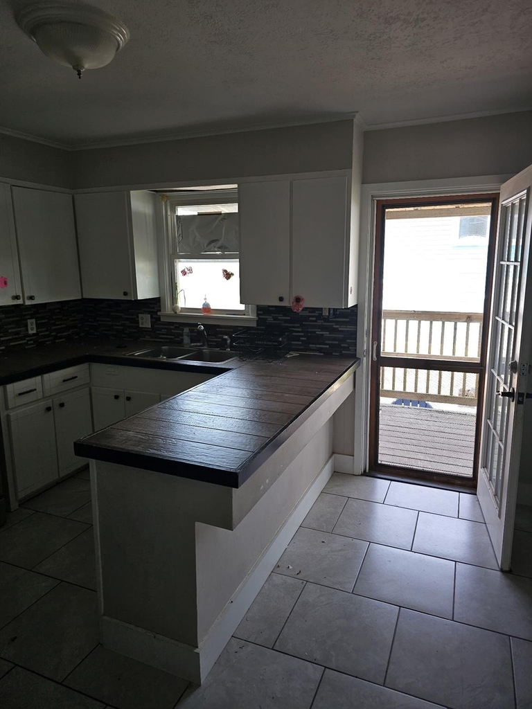 5208 Bernardo De Galvez - Photo 10