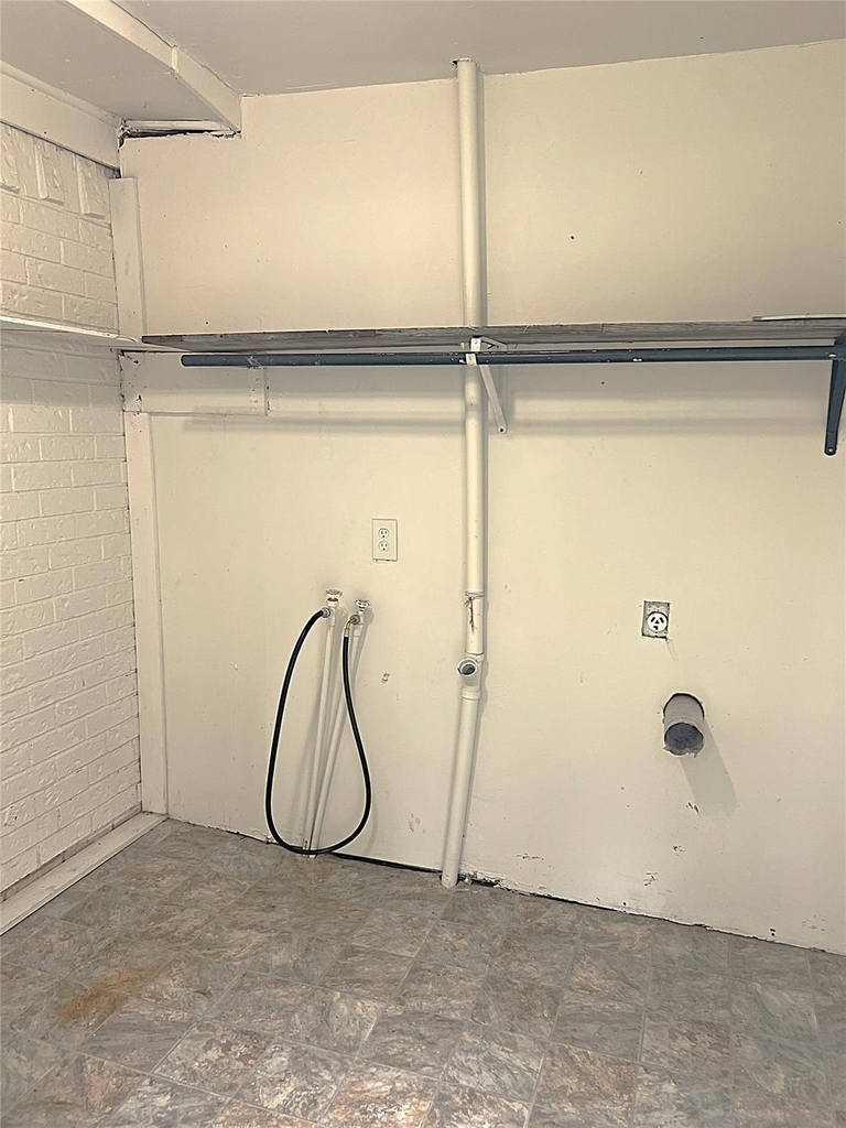 560 Beverly Drive - Photo 21
