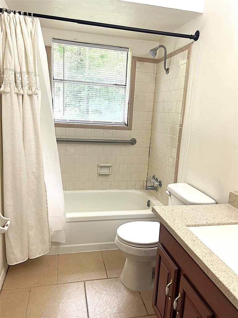 560 Beverly Drive - Photo 9