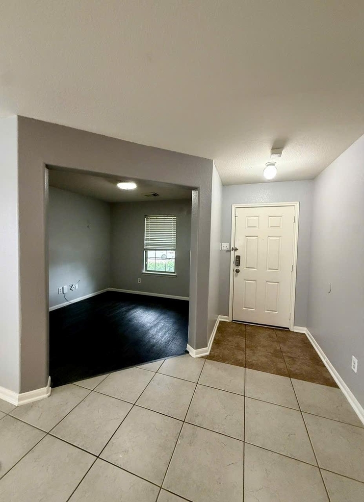9214 Purston Court - Photo 14