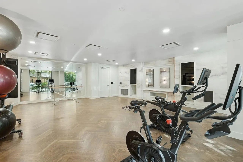 2724 Kipling Street - Photo 10