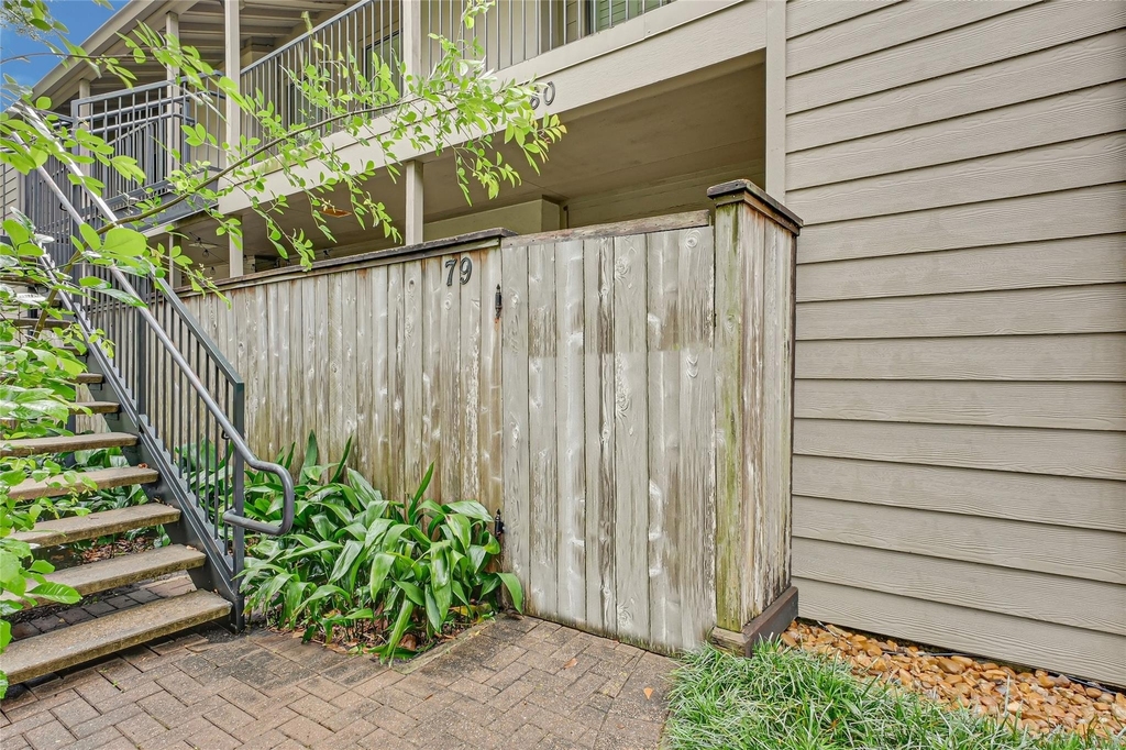 1100 Augusta Drive - Photo 1