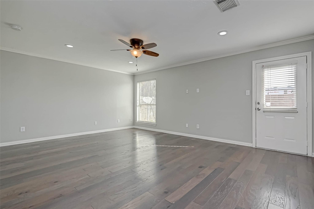 7816 Stoneyway Drive - Photo 10