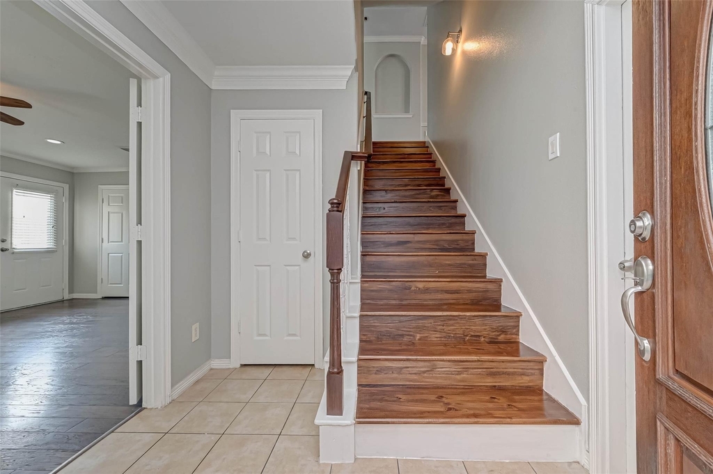 7816 Stoneyway Drive - Photo 6