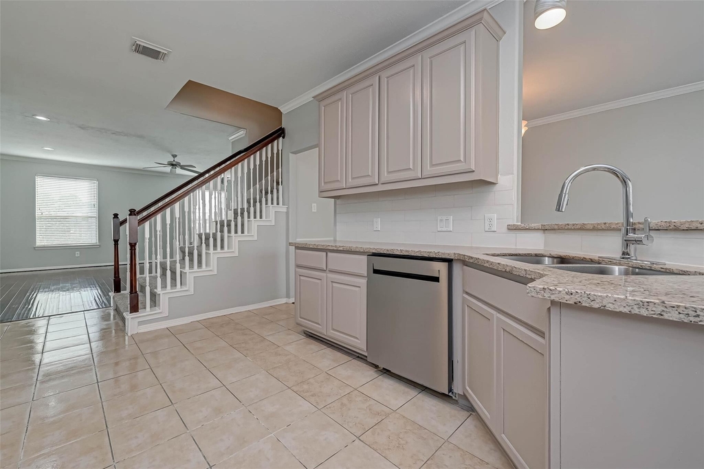 7816 Stoneyway Drive - Photo 22
