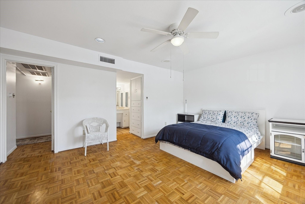2600 Bellefontaine Street - Photo 8