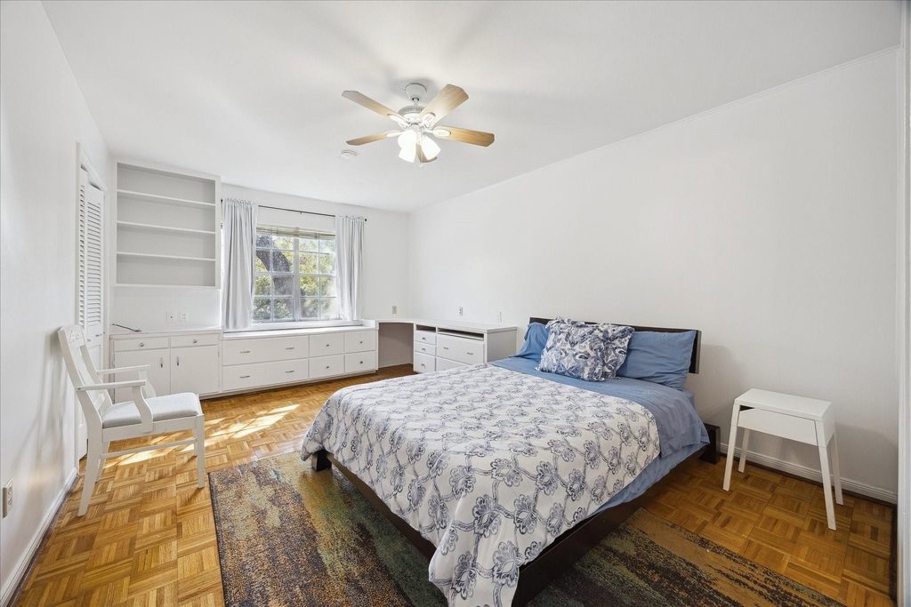2600 Bellefontaine Street - Photo 12