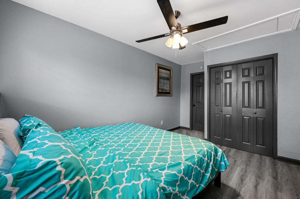 4406 Edison Street - Photo 11