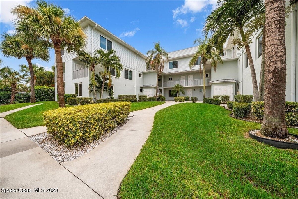 1321 S Miramar Avenue - Photo 2