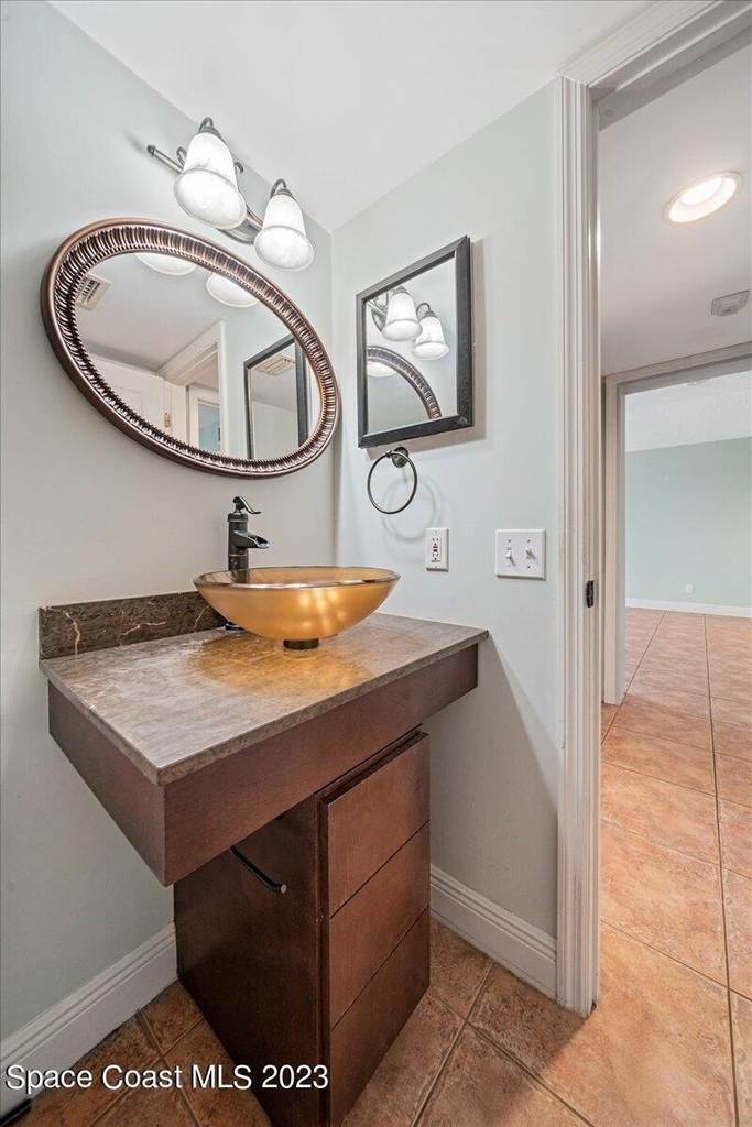 1321 S Miramar Avenue - Photo 23