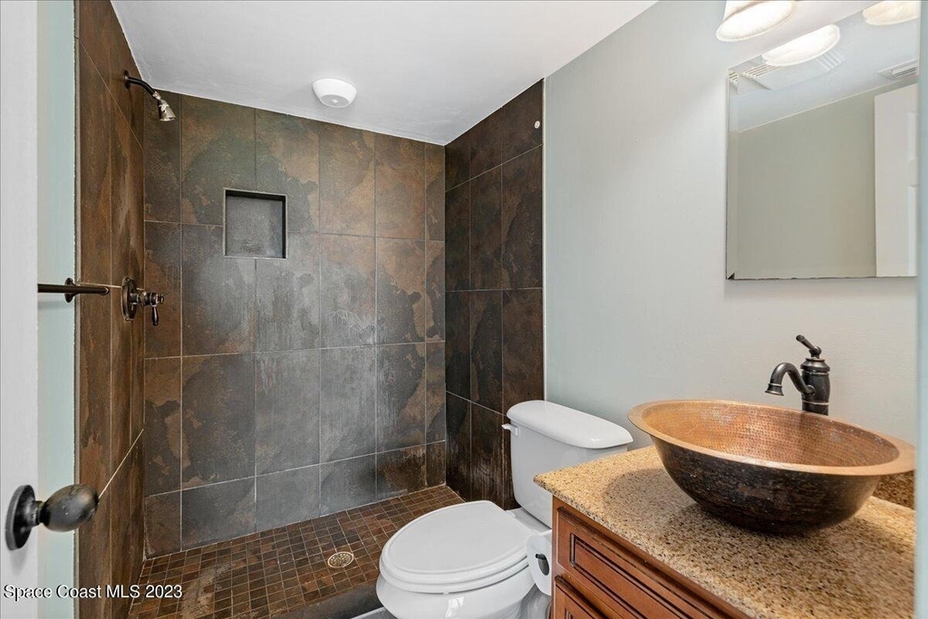 1321 S Miramar Avenue - Photo 17