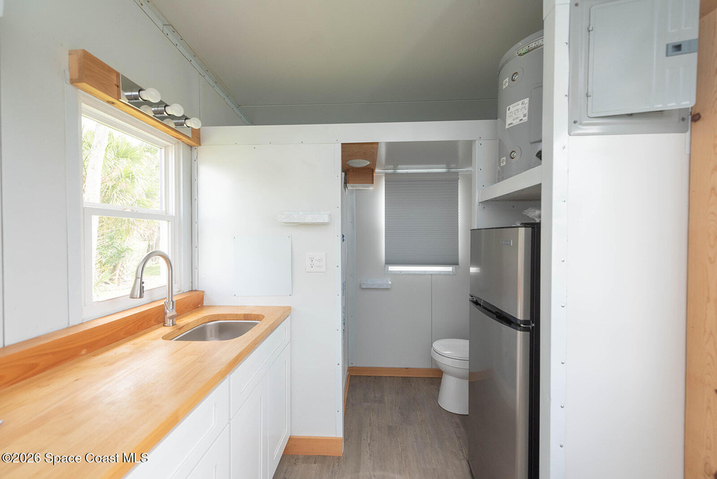 208 Teal Drive - Photo 12