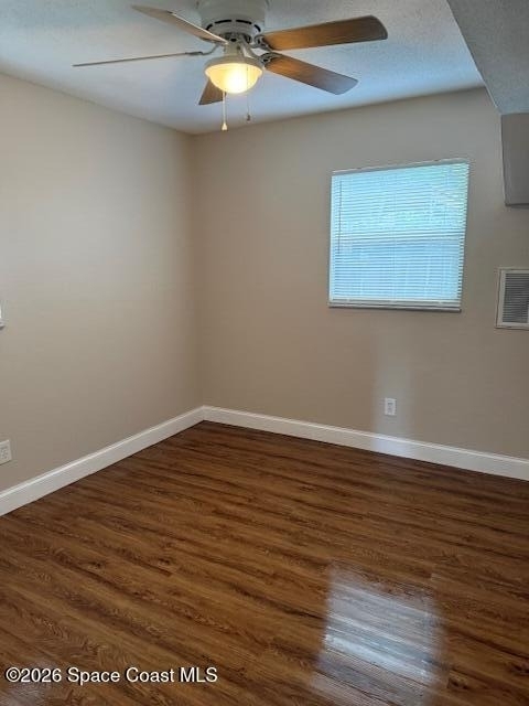 230 Robbins Avenue N - Photo 9