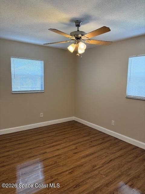 230 Robbins Avenue N - Photo 10