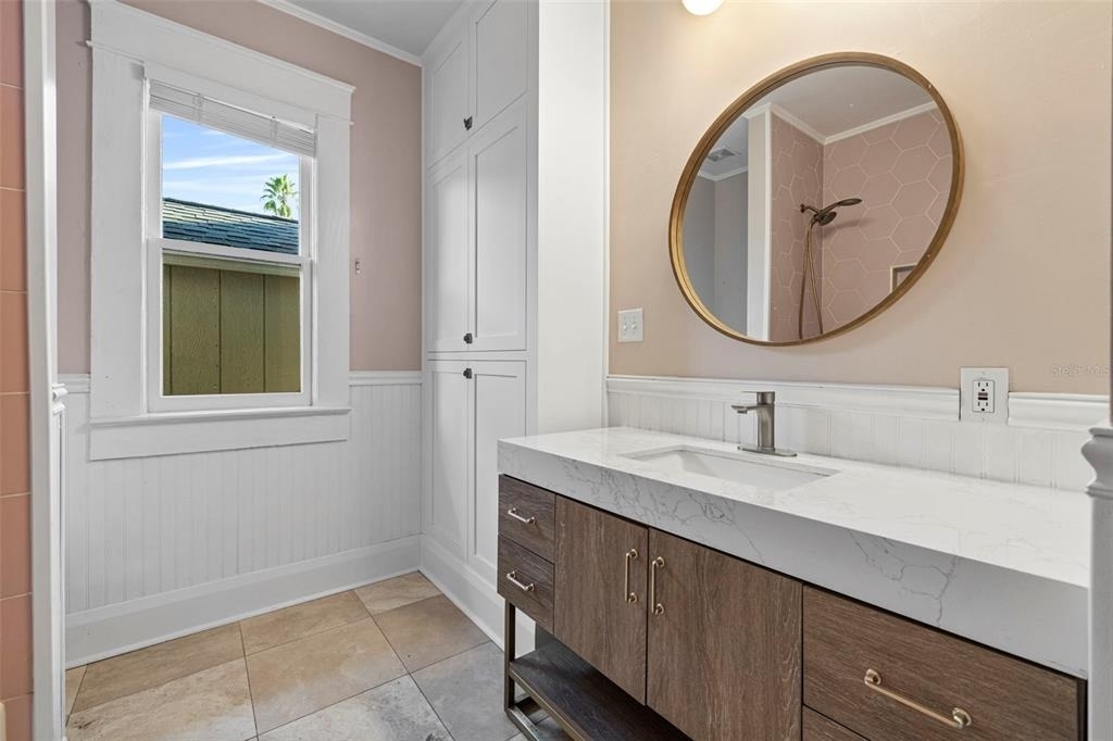 5709 N Suwanee Avenue - Photo 25