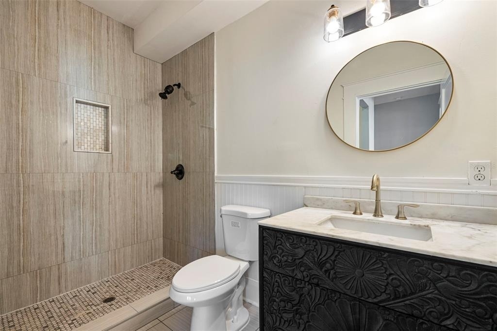 5709 N Suwanee Avenue - Photo 4