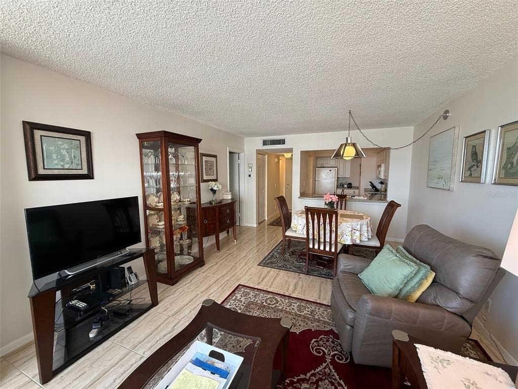 6279 Sun Boulevard - Photo 3