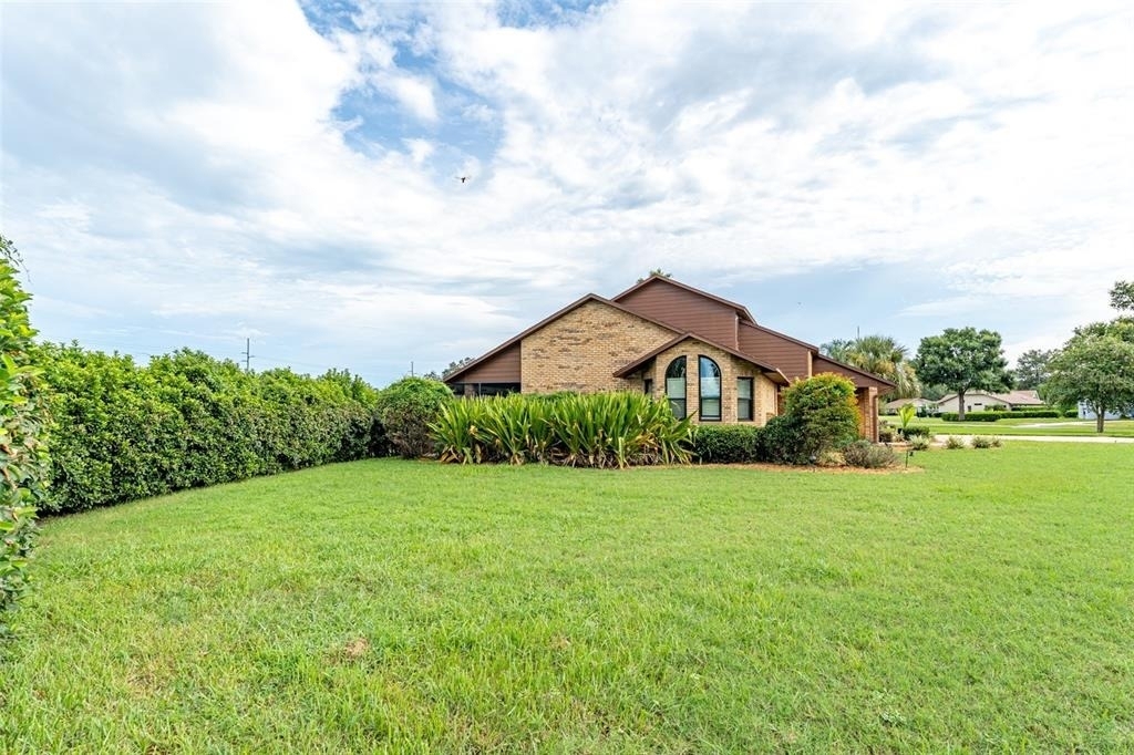 6151 Silver Oaks Drive - Photo 7