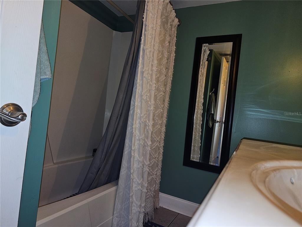 2525 W Bay Drive - Photo 6