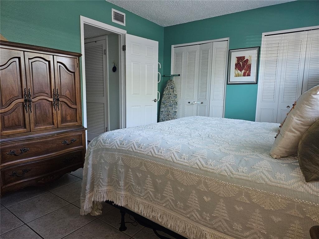 2525 W Bay Drive - Photo 3