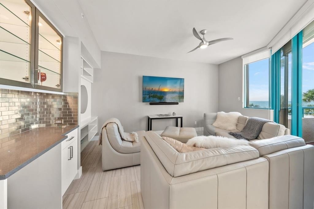 1560 Gulf Boulevard - Photo 9