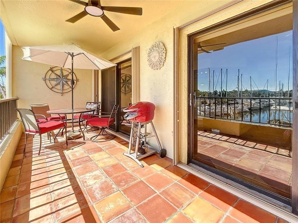 1750 Harbor Place S - Photo 28