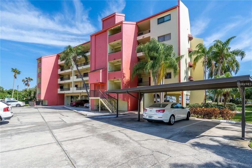 1750 Harbor Place S - Photo 1