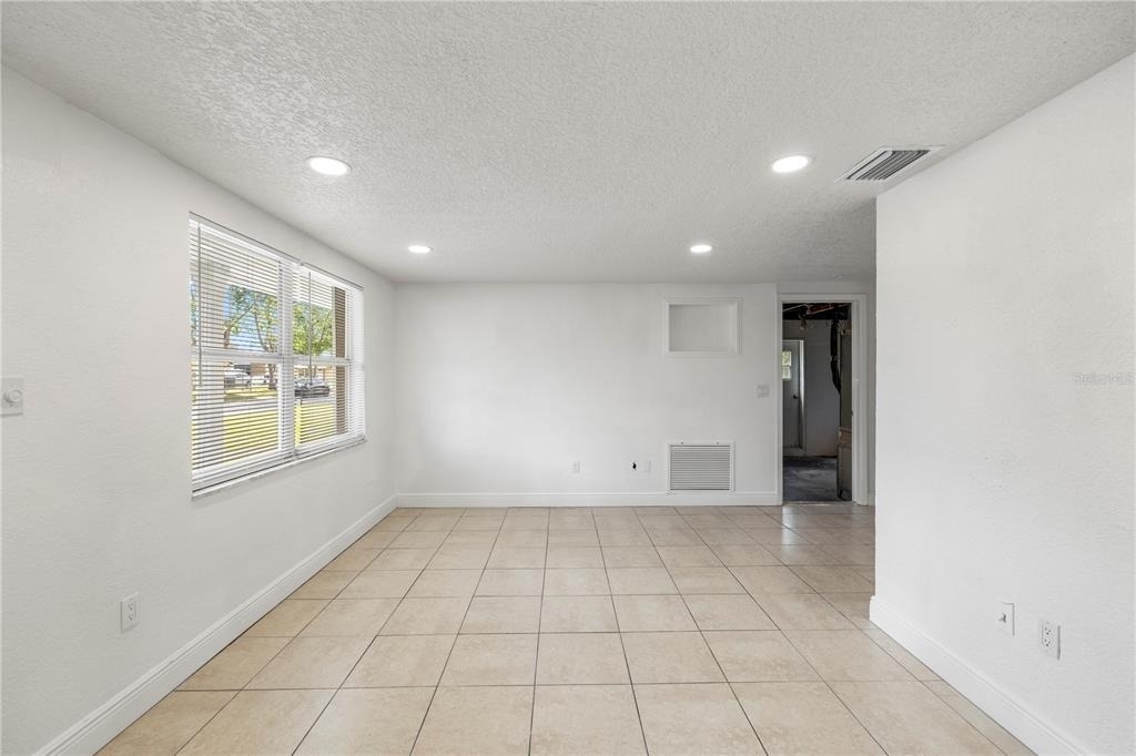 10803 Hyssop Street - Photo 5