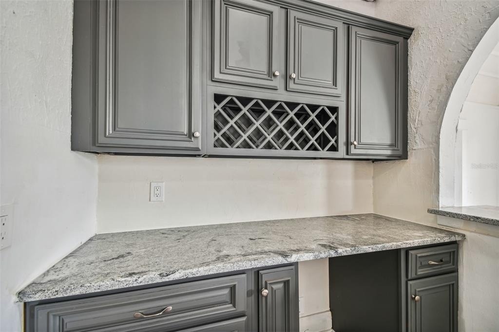 1913 W Lemon Street - Photo 25