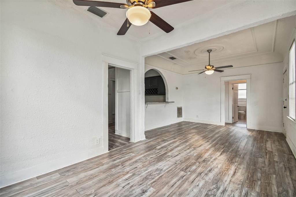 1913 W Lemon Street - Photo 12