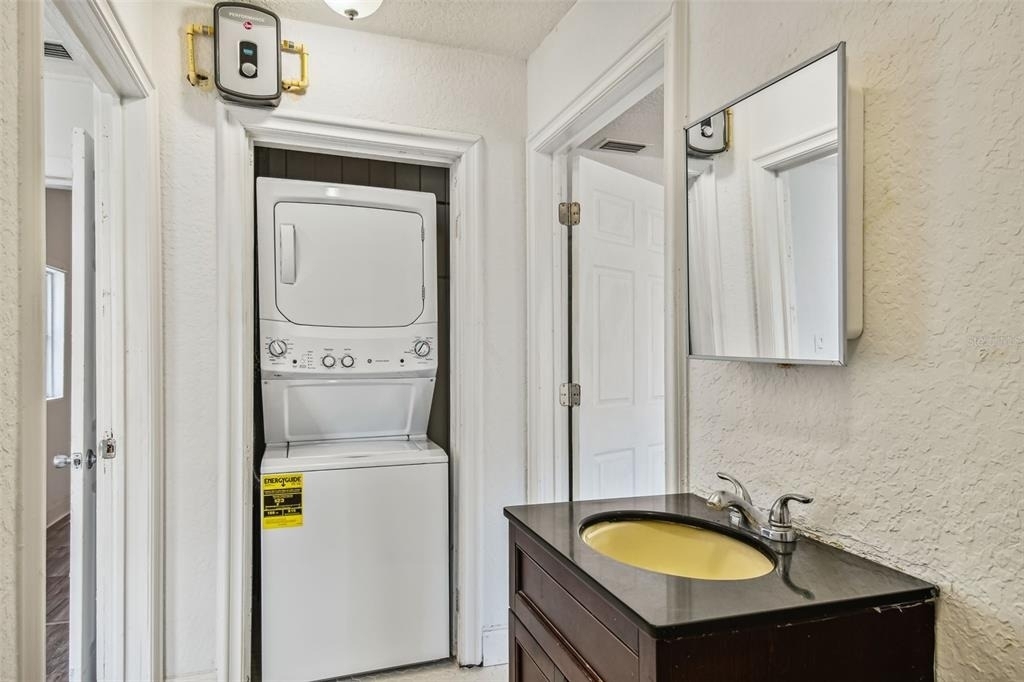 1913 W Lemon Street - Photo 41
