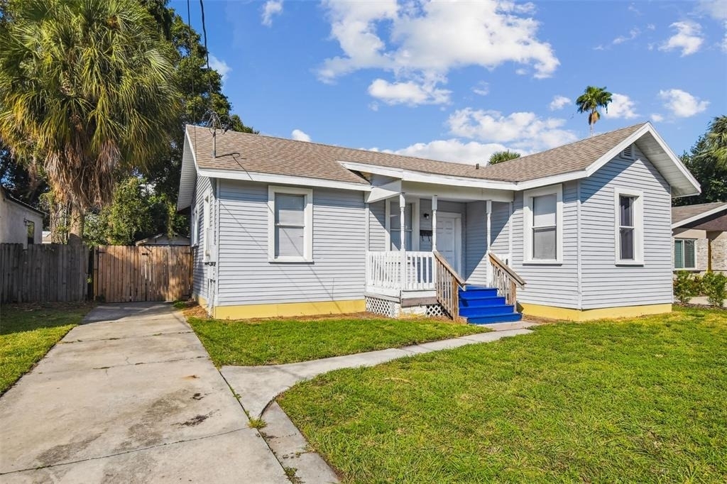 1913 W Lemon Street - Photo 2
