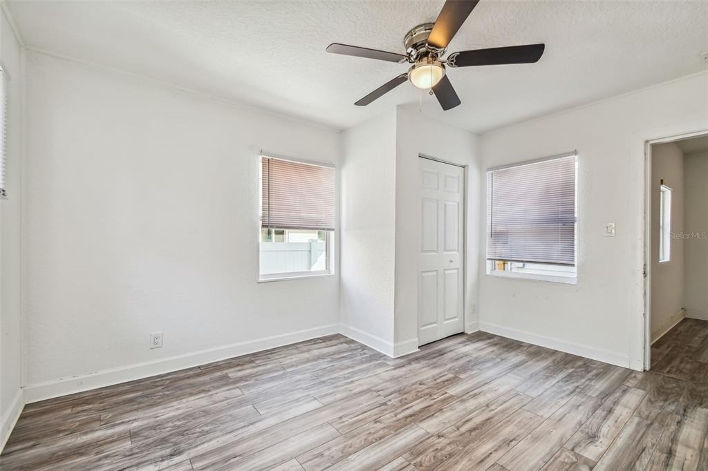 1913 W Lemon Street - Photo 34