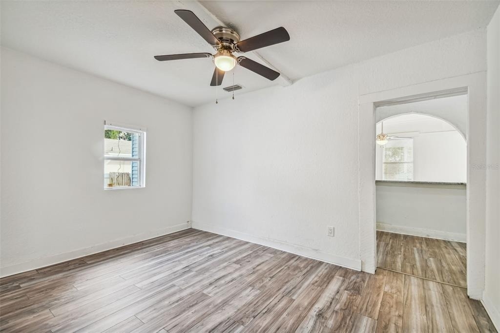 1913 W Lemon Street - Photo 3