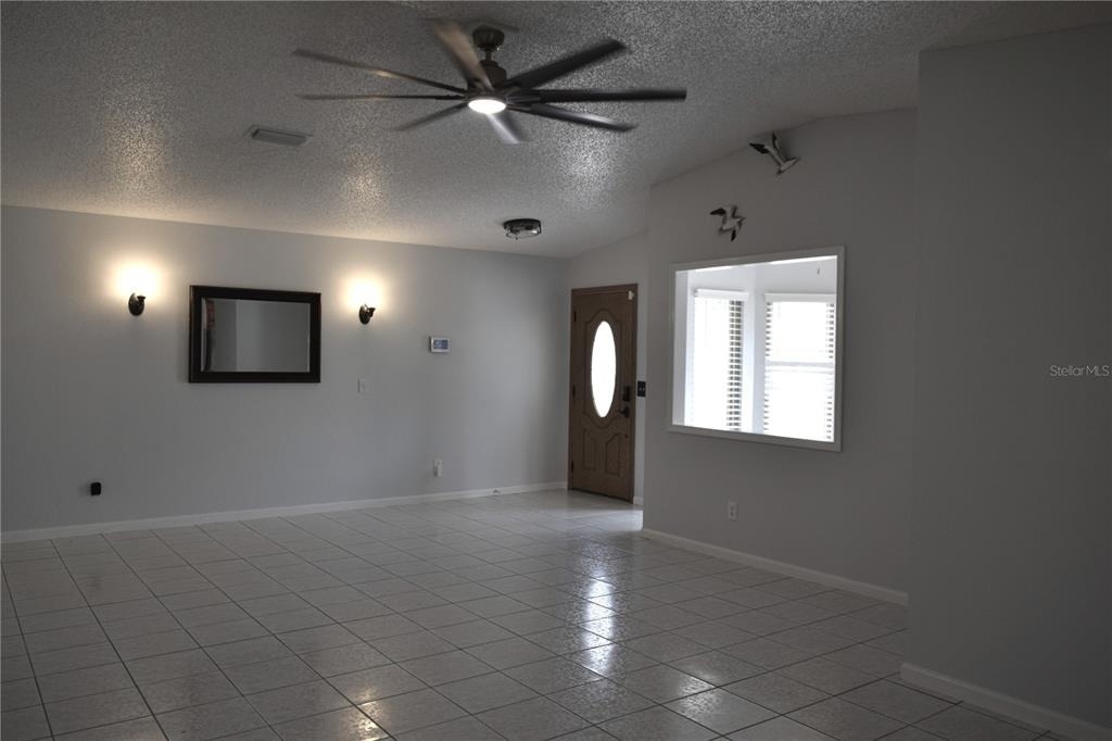 710 Cortez Avenue - Photo 3